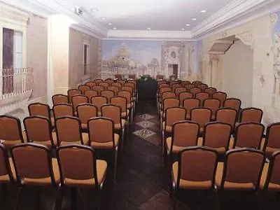 Отель One Катания