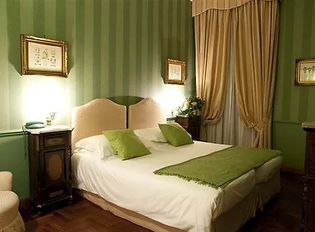 Отель One 4*